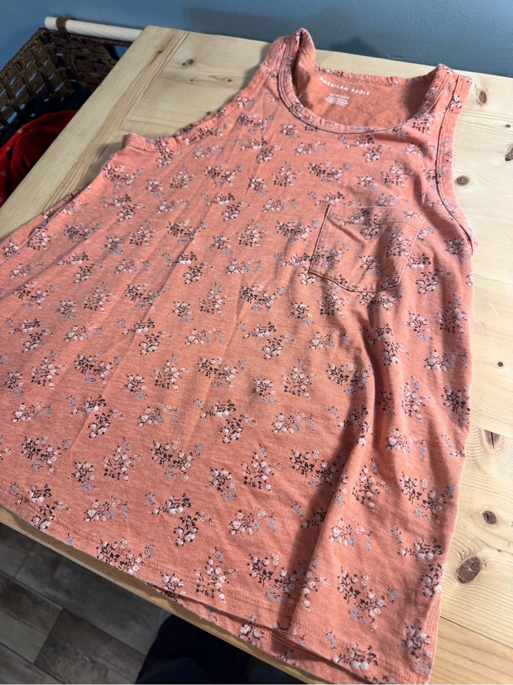 American Eagle Outfitters Coral Floral Pocket Tank